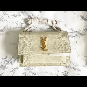 YSL Sunset Medium Bag / Crocodile Embossed / Blanc Vintage